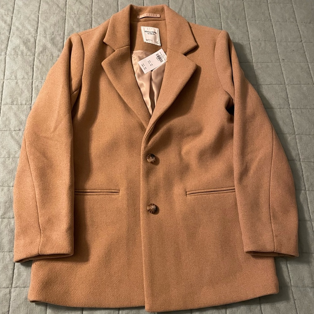 NWT! Abercrombie & Fitch Wool blend blazer